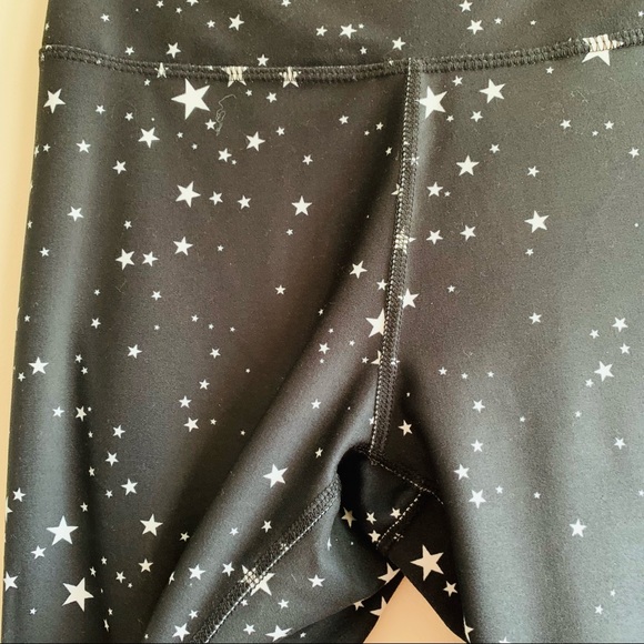 Wildfox Black & White Star Contender Compression Ankle Leggings - Picture 7 of 10